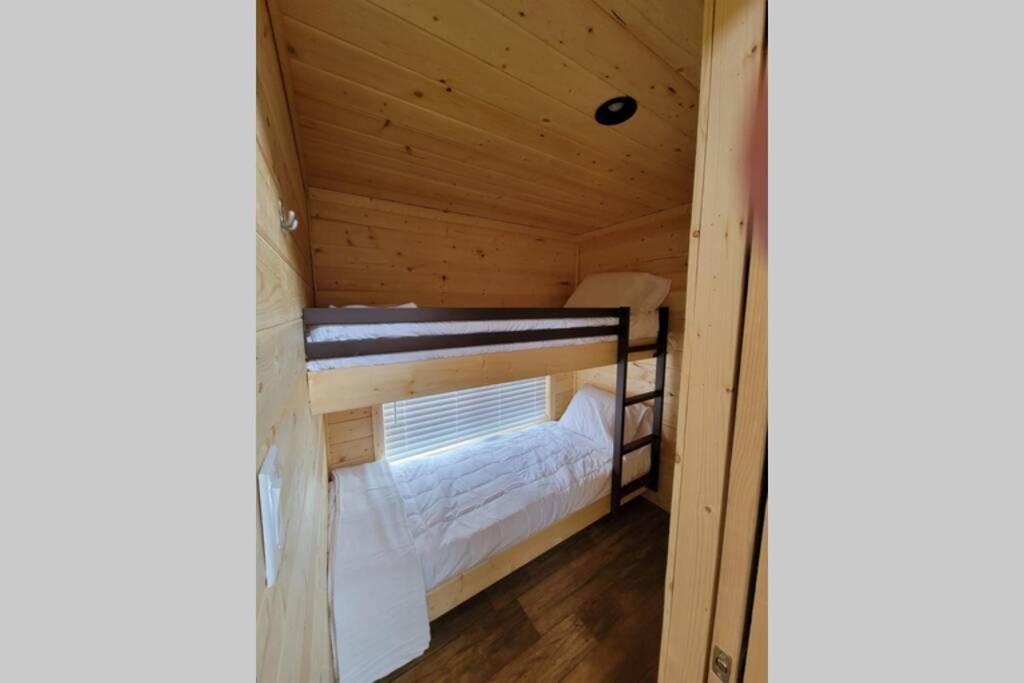 Chalet 077 Tiny Nr Grand Canyon South Rim Sleeps 8 *